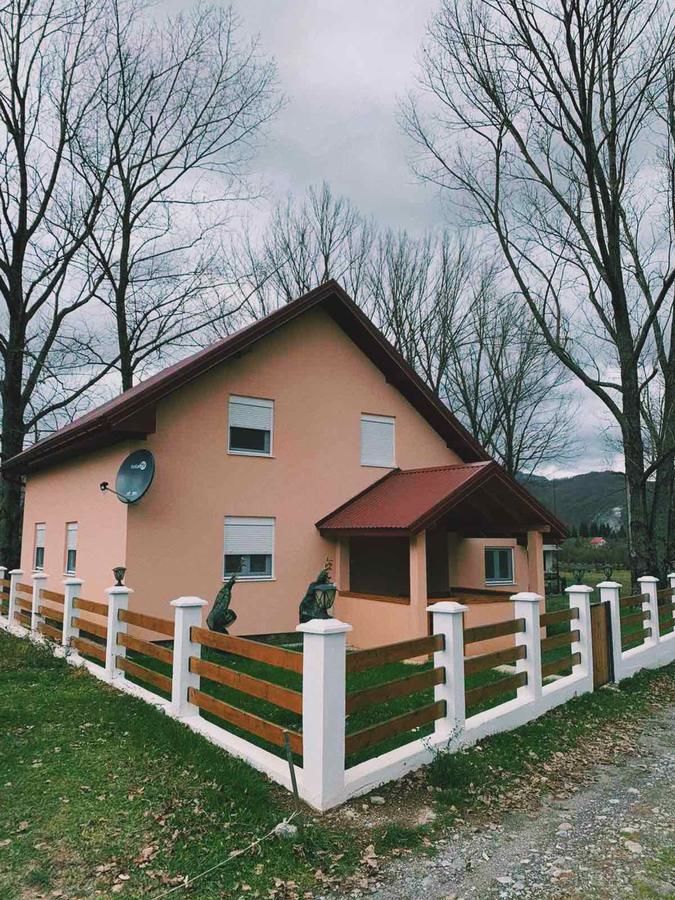 Дома для отпуска Holiday Home Ciara Колашин